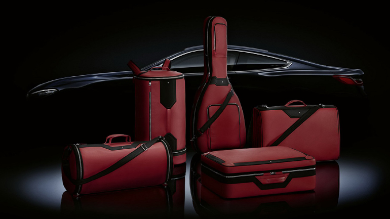 Οι βαλίτσες της BMW 8 Series κοστίζουν 14.900 ευρώ